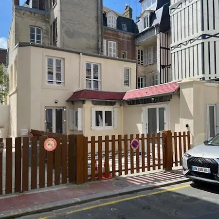 Villa A 50m De La Plage - Parking Privatif